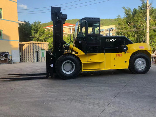 25 tonnellate di carrello elevatore resistente per il trattamento dei contenitori di 20ft nell'iarda del porto