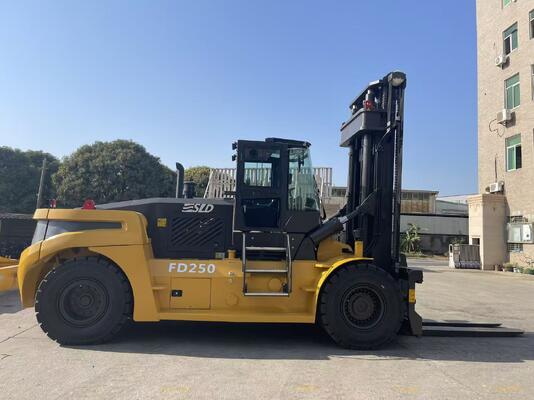 Emergency Stop Heavy Lift Forklift Featuring High Speed Pneumatic Tires Ideal for and Safe Handling of Heavy Materials in Warehouses