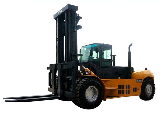Forklift a motore diesel a climatizzazione limitata per la movimentazione di materiali pesanti