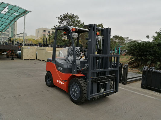 spostamento diesel di 3m FD30 3000kg 3 Ton Forklift Truck With Side