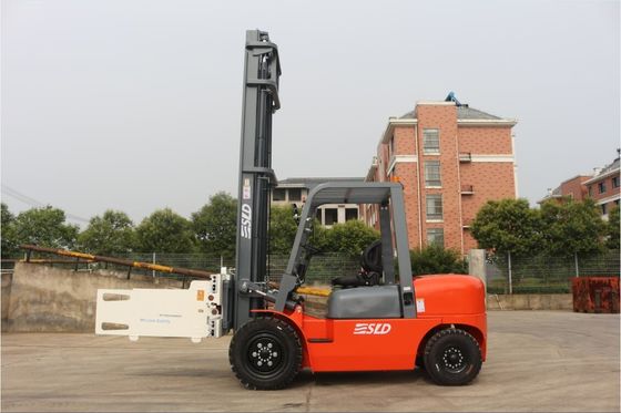 Carrello elevatore a forcale diesel di ISUZU Engine FD40 8k 4t con il morsetto della balla