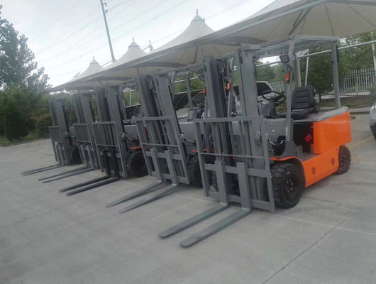 3 tonnellate a quattro ruote 3,5 tonnellate di carrello elevatore a forcale elettrico di 6k 7k