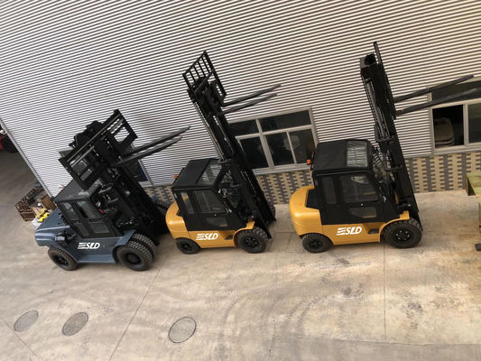 modo 3 direzionali Ton Diesel Truck dell'albero 4 di 6000mm