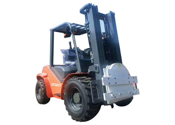 3000mm 4 soluzioni del carrello elevatore di quattro ruote motrici 3.5T 3500kgs 4X4