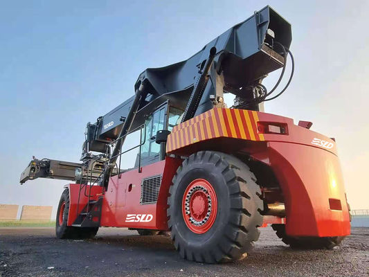 CUMMINS QSM11-330 Stacker a portata di contenitore alimentato per contenitori ISO 20-40